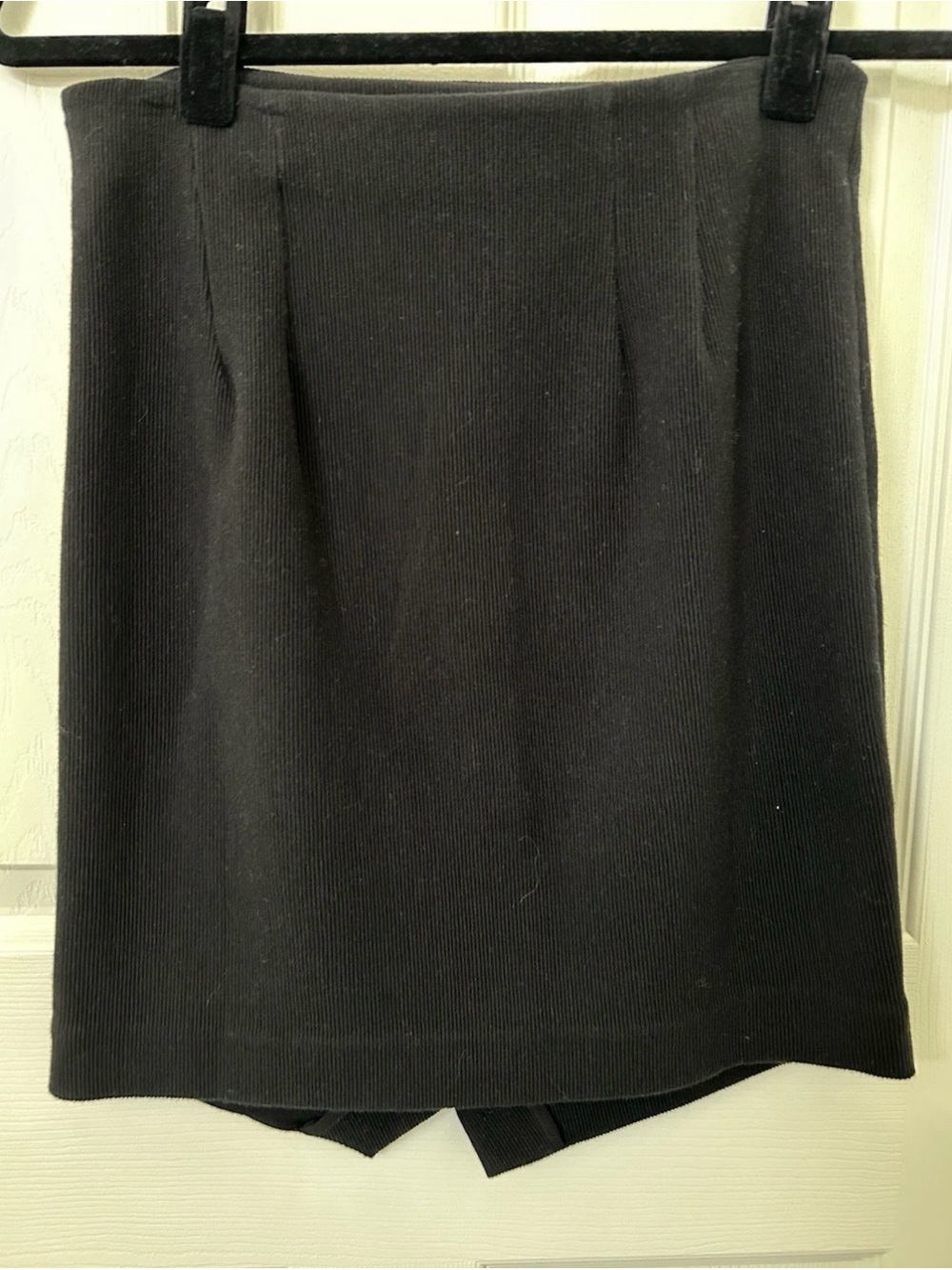 LOFT Black Asymmetric Mini Skirt - Picture 4 of 5